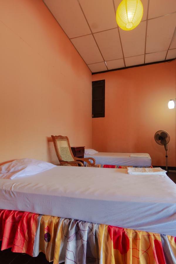 Hostal Lazybones León 외부 사진