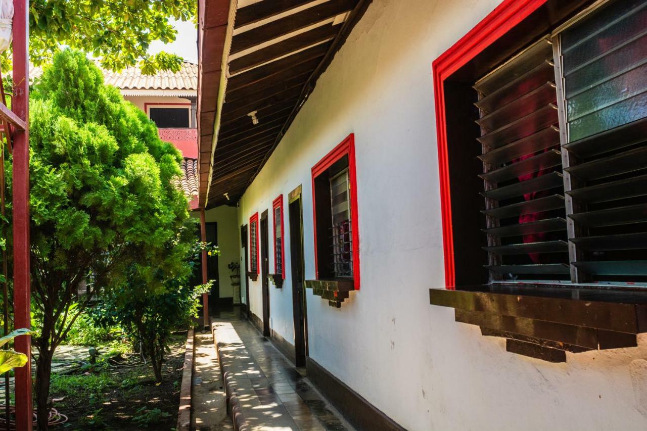 Hostal Lazybones León 외부 사진